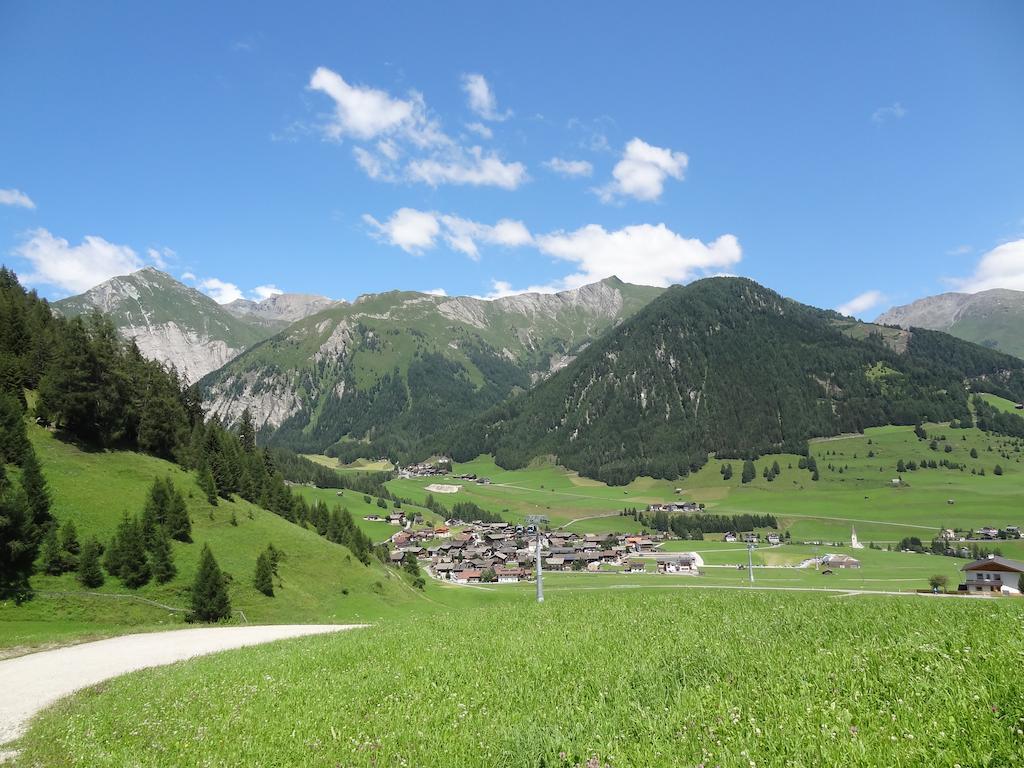 Ferienhaus Meins Kals am Grossglockner Bilik gambar