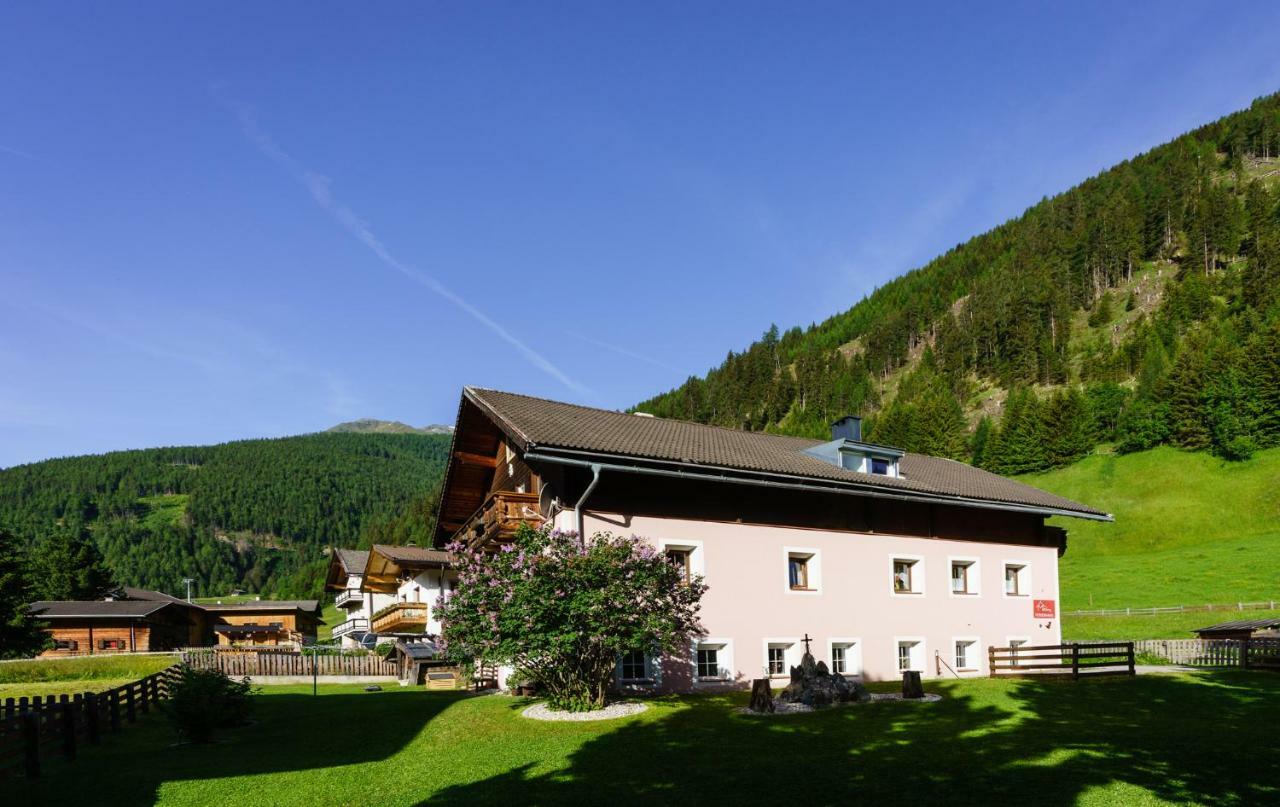Ferienhaus Meins Kals am Grossglockner Luaran gambar